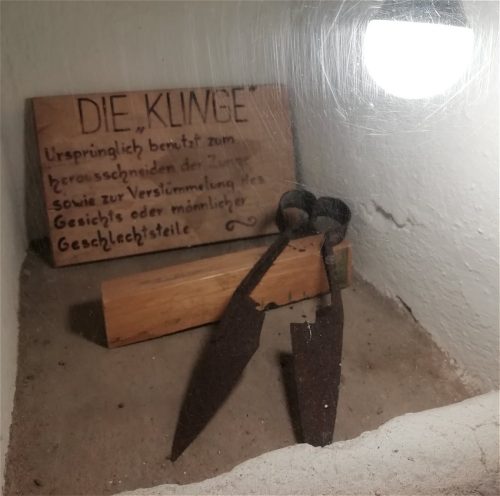 17102025AlkenBurgThurant-037c