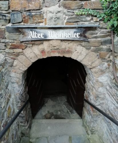 17102025AlkenBurgThurant-051b