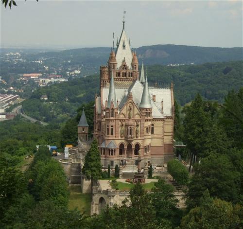 SchlossDrachenburg003-2008