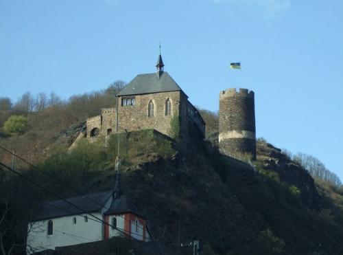 BurgBischofstein002-2007