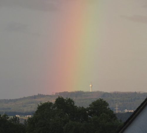 012-05092025-Regenbogen04