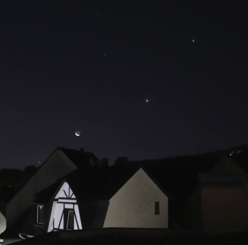 2025-MondVenusJupiter04