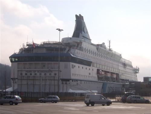 Ferry-DFDS-Seaways-Pearl-of-Scandinavia01