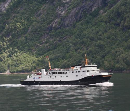 Ferry-Fjord1-Veoey01