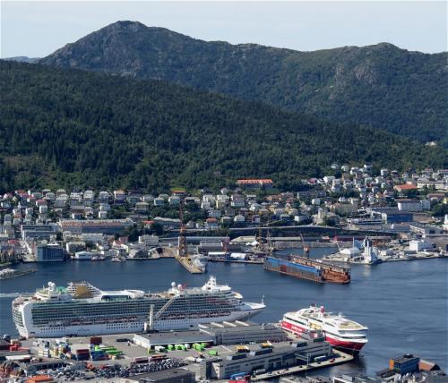 Ferry-fjordline-MS-Bergensfjord01