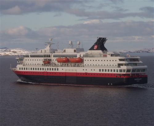 Hurtigruten-MS-Nordkapp01