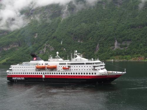 Hurtigruten-MS-Nordkapp05