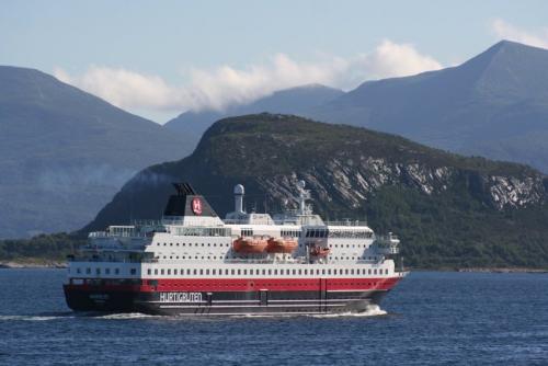 Hurtigruten-MS-Nordlys05