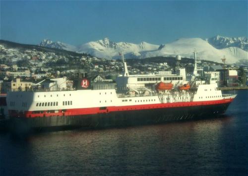 Hurtigruten-MS-Vesteralen01