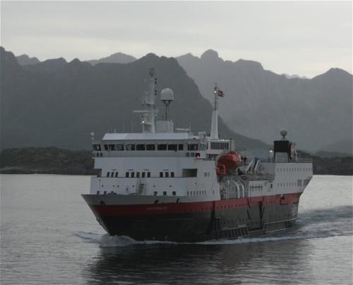 Hurtigruten-MS-Vesteralen02