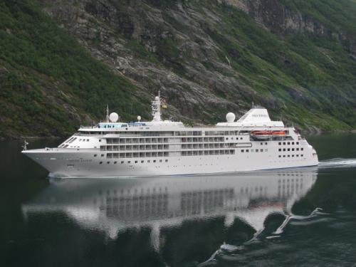 Cruise-Silversea-Cruises-Silver-Cloud01