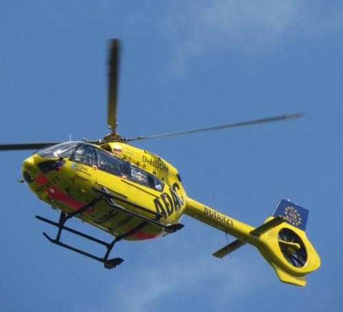 ADAC-air-rescue-D-HDOM-02