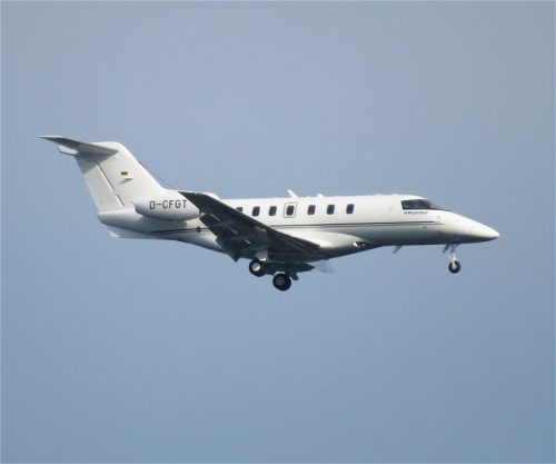 SmallAircraft-D-CFGT-15