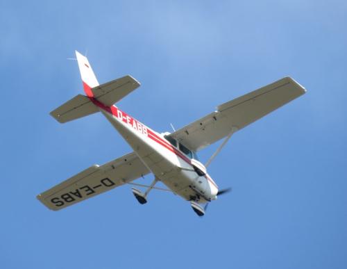SmallAircraft-D-EABS-02