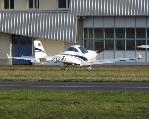 SmallAircraft-D-EAGO-01