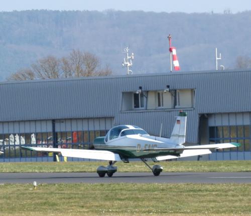 SmallAircraft-D-EAIG-01