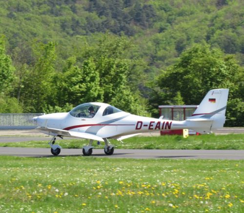 SmallAircraft-D-EAIN-02