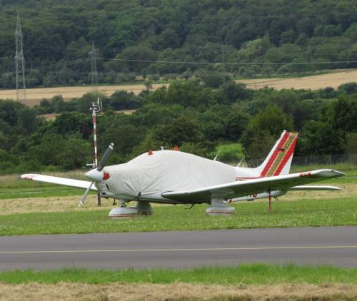 SmallAircraft-D-EAKG-02