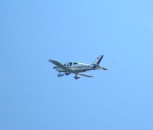 SmallAircraft-D-EAKZ-01