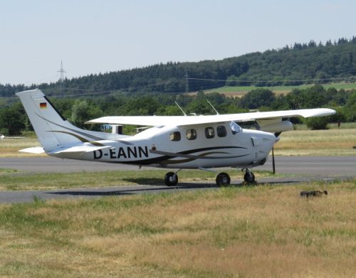 SmallAircraft-D-EANN-01
