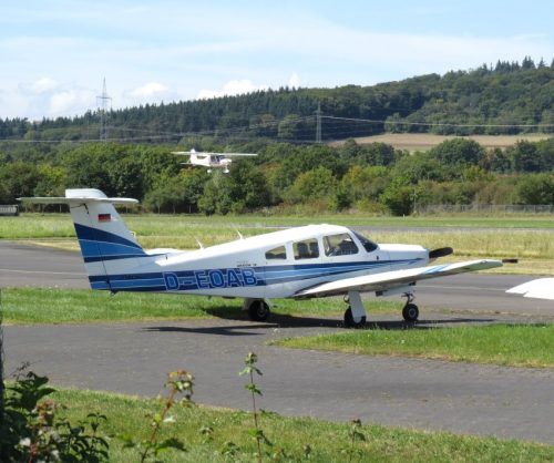 SmallAircraft-D-EAOB-02