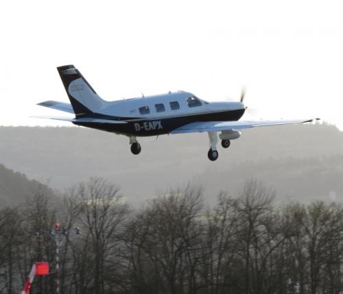 SmallAircraft-D-EAPX-06