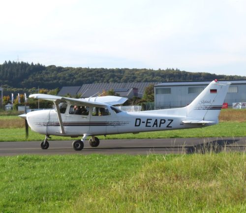 SmallAircraft-D-EAPZ-03