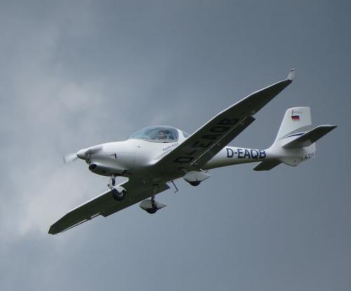SmallAircraft-D-EAQB-02