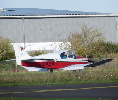 SmallAircraft-D-EASA-02