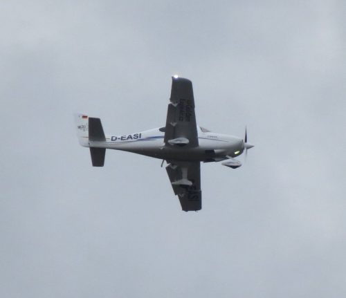 SmallAircraft-D-EASI-01