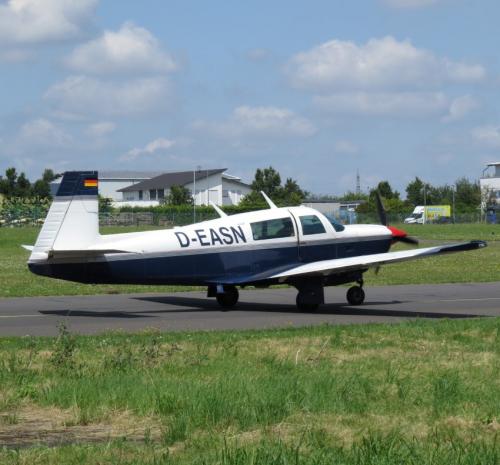 SmallAircraft-D-EASN-04