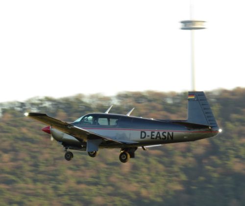 SmallAircraft-D-EASN-09