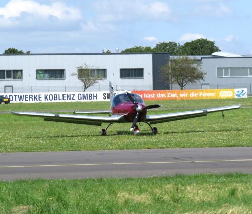 SmallAircraft-D-EAVH-03