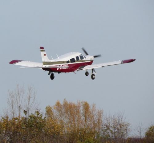 SmallAircraft-D-EAXX-04