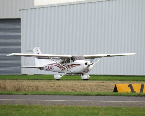 SmallAircraft-D-EAZL-01