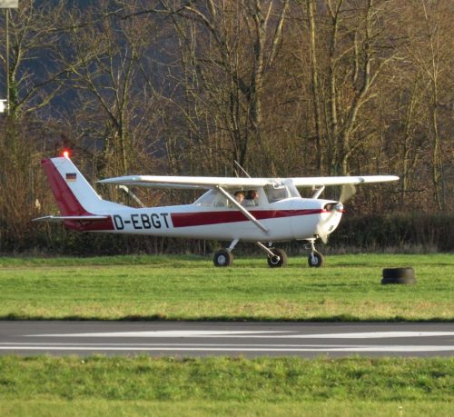 SmallAircraft-D-EBGT-01