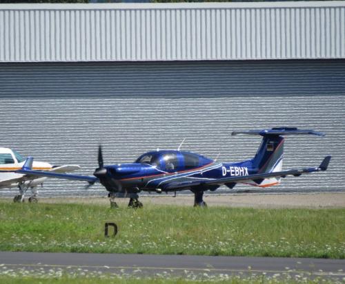 SmallAircraft-D-EBHX-12