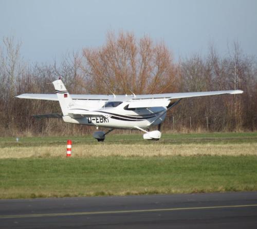 SmallAircraft-D-EBKI-03