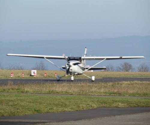 SmallAircraft-D-EBKI-05