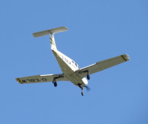 SmallAircraft-D-EBLW-02
