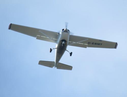 SmallAircraft-D-EBMT-03