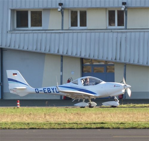 SmallAircraft-D-EBYL-02