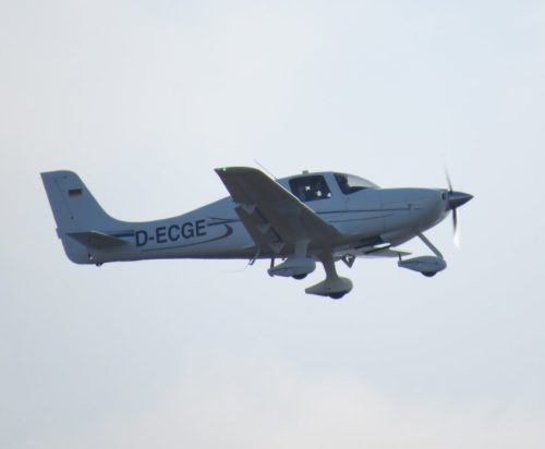 SmallAircraft-D-ECGE-02