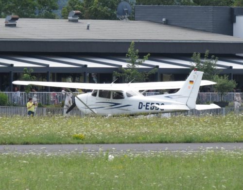 SmallAircraft-D-EDDG-03