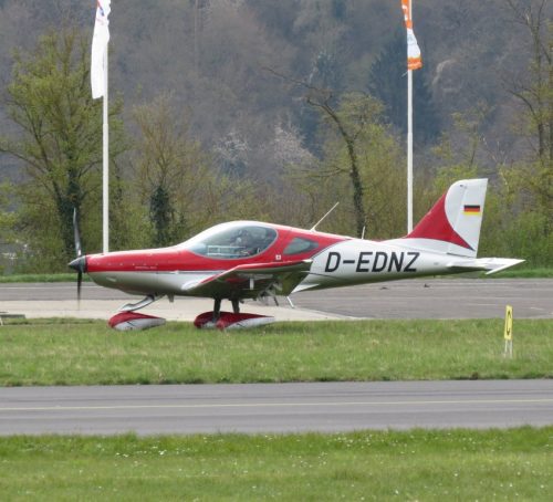 SmallAircraft-D-EDNZ-05