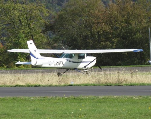 SmallAircraft-D-EDPX-02