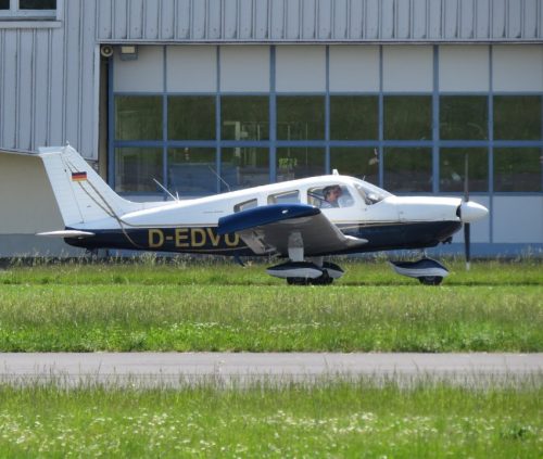 SmallAircraft-D-EDVU-01