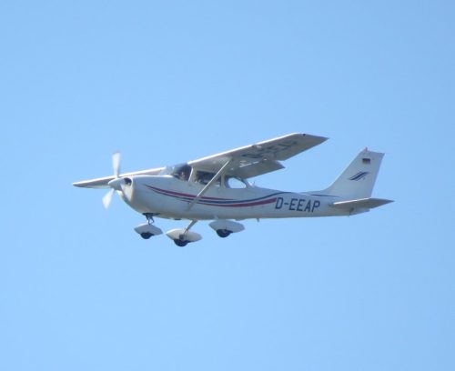 SmallAircraft-D-EEAP-04