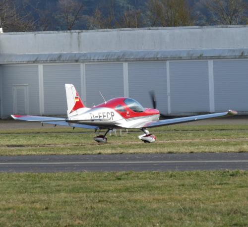 SmallAircraft-D-EECP-06