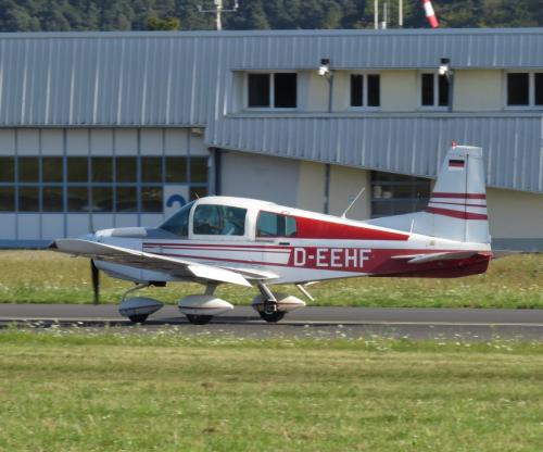 SmallAircraft-D-EEHF-02